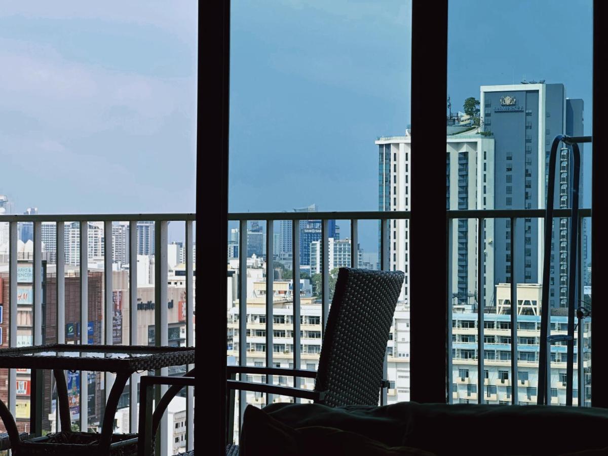 פאטאיה The Base Seaview Holiday Inn מראה חיצוני תמונה