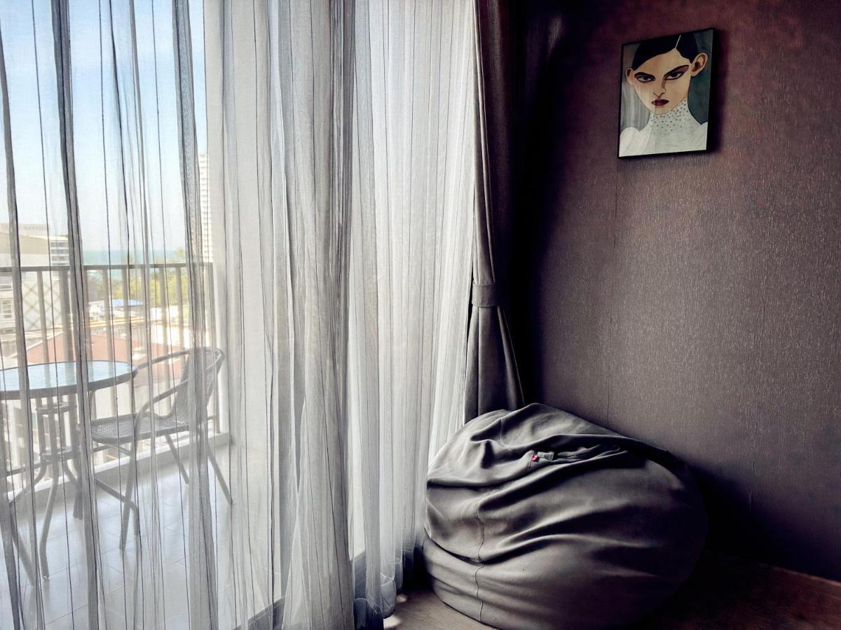 פאטאיה The Base Seaview Holiday Inn מראה חיצוני תמונה
